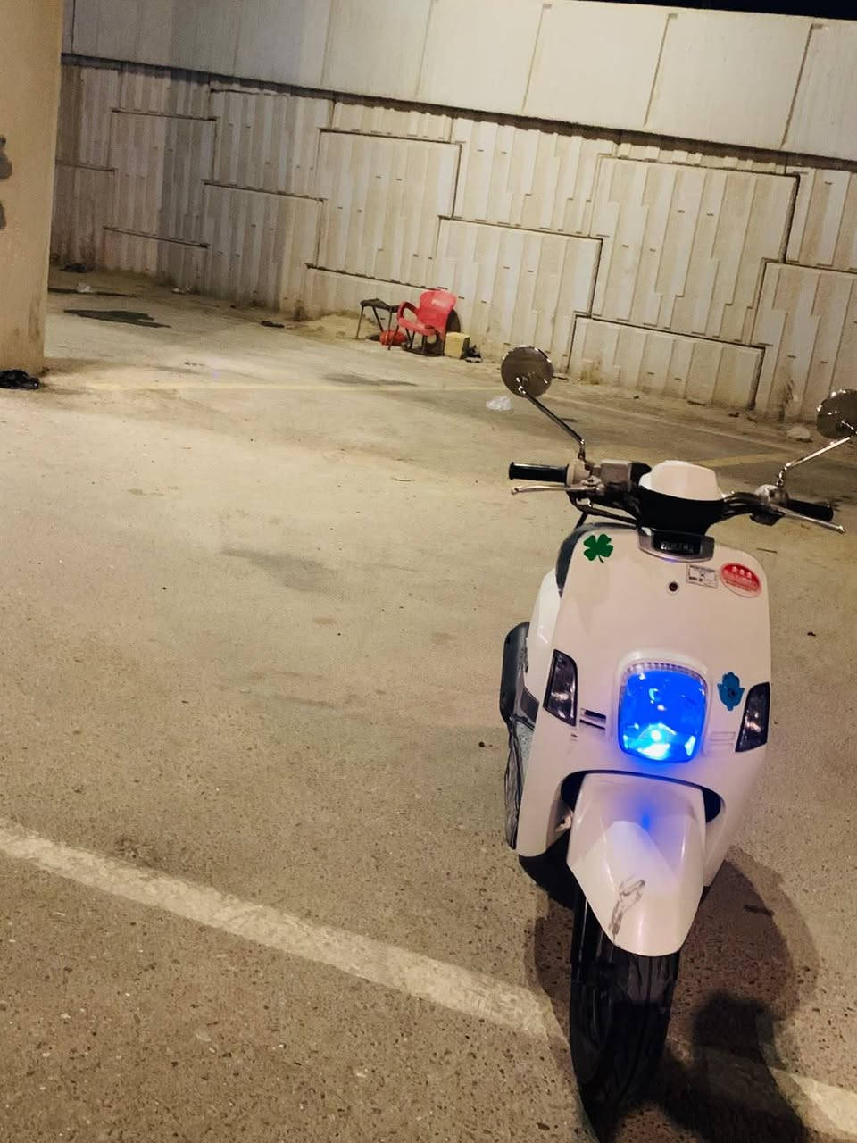 سلام عليكم
دراجه ماكس بوليسي نوزل للبيع دراجه بحاله الوكالة مال رمبه لون ابيض دراجه ناشفه تخبل موديل 2008 دراجه بشهر سابع طلعته من رمبه ماشيه 50423 السعر خاص الاستفسار *********** مكاني حله نادر دراجه مال بيت ماطالع بيه عايزه بس سايق
