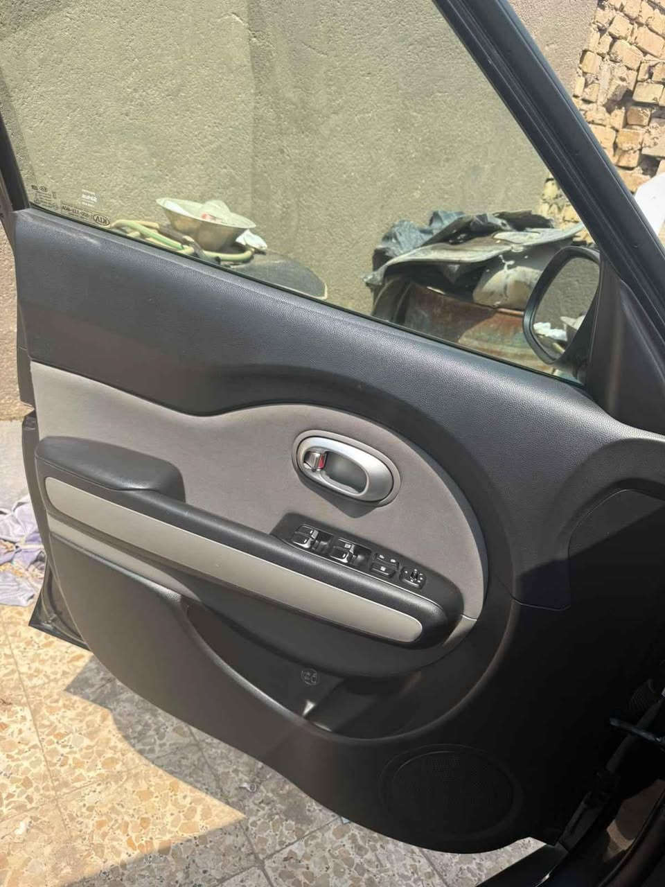 سياره كيا صول مديل ١٨ محرك ١٦٠٠ GD سياره وارد امريكي ضربتهه بنيد فقط الباقي كفاله مكينه كير كفاله مامفتوحات بانزين عادي تاخذ تبريد ثلج رقم ميسان باسمي٫السعر 102
تواصل واتساب
*********** بلاد رز, ديالى
