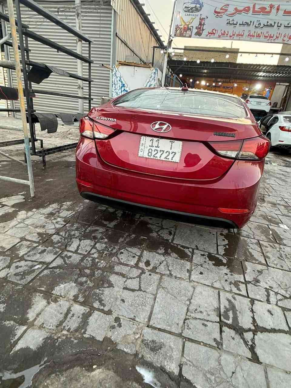 السلام عليكم .للبيع النترا موديل 2016 وراد امريكي حادثها موضح ب الصور  بدون اي ايرباك  بجم كبس وليبل واحد ، مواصفات السيارة SE واضحة أمامكم مكينة 2000 دوش مكينه ما مفتوحة كير حداديه تبريد منظومة زنون خير من الله 
سعر 108 وبيها مجال 
مكاني بغداد 
شهداء البياع
***********
