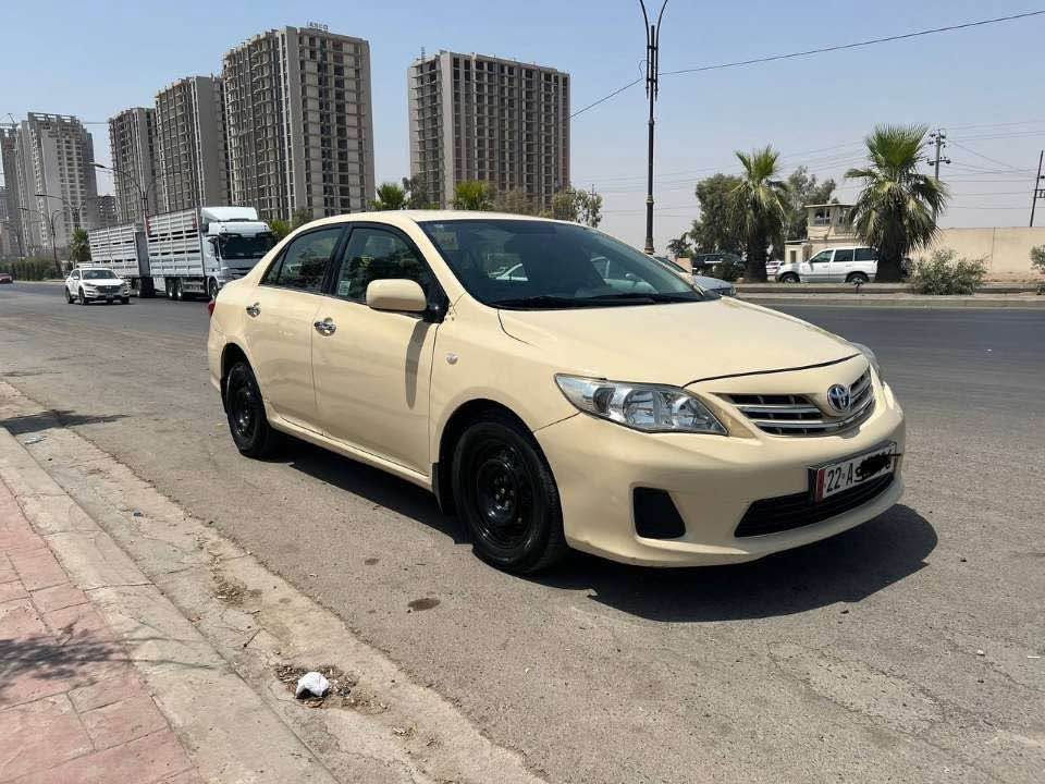 تەکسی بیکاشۆ ٢٠١١ گیر تۆماتیک مەکینە گەورە گیرو مەکینە تەبرید هەموی بەشەرت کرایتە تەبرید لەمس  ١٠ پارچەیە پێشی یەک لا هەیتی ژ.م *********** أربيل, العراق
