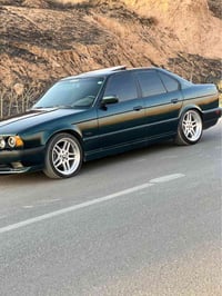 بي ام 525i • ١٩٩٣ • دبل ايرباج