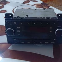راديو CD • جيب لاريدو • نضيف