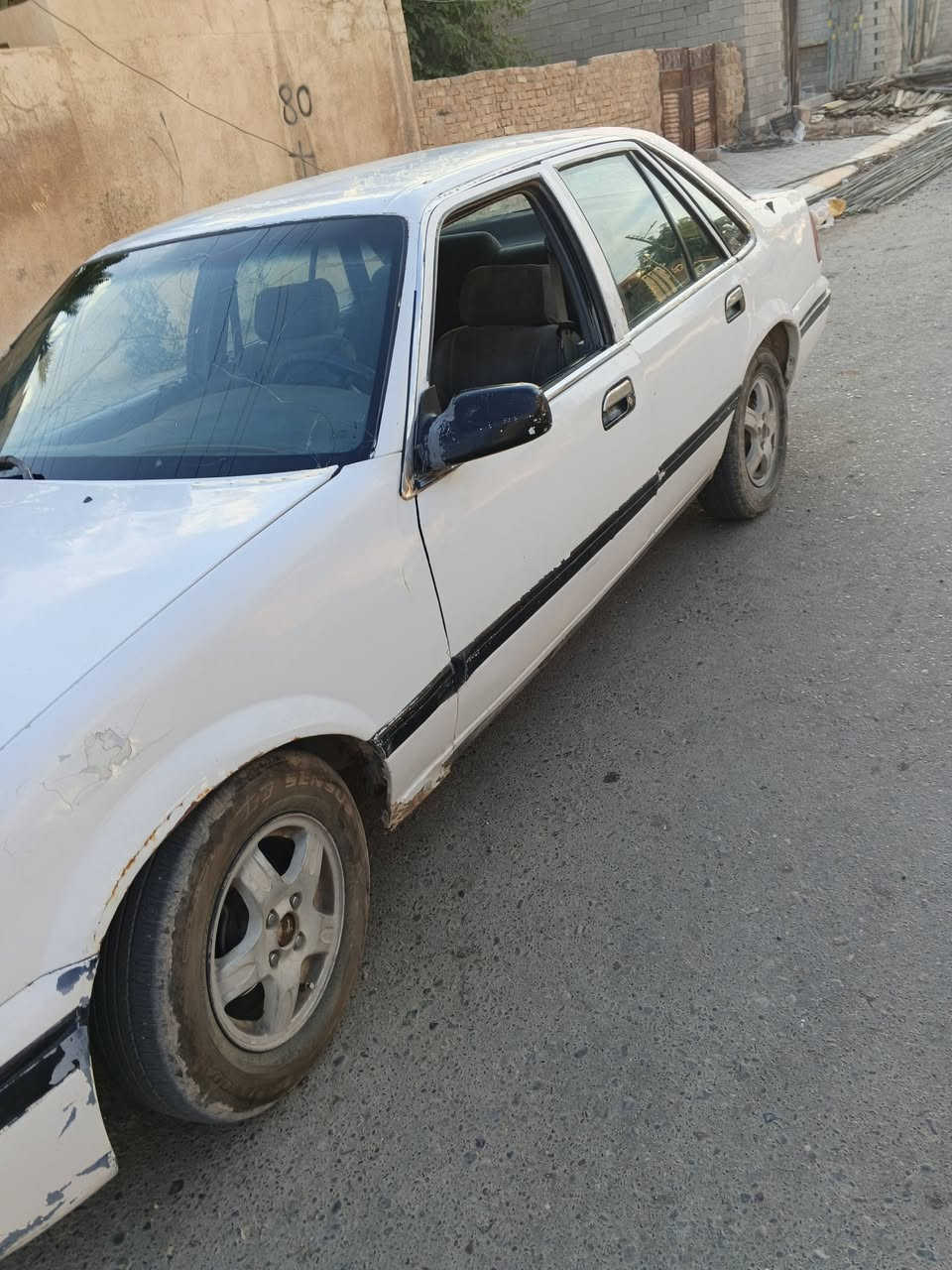 لبيع سياره دايو برنس موديل 96  رقم لسياره بغداد  محرك وكير  كلهن شرط  السياره مال لوالد متوفي  عندي وكاله تحويل سياره لمشتري
سعر 20  بيها مجال قليل مكان تكريت القادسيه 
***********
