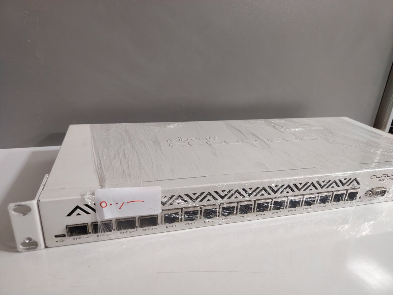 🔥📢 متوفر للبيع ccr 1036 1g 4sfp

♦️ محور نظام نظام ديسي 24v

☝️☝️☝️☝️ 
بسعر 500.000

للإستفسار والتواصل *********** واتساب توجد خدمة توصيل خلال 24 ساعة
