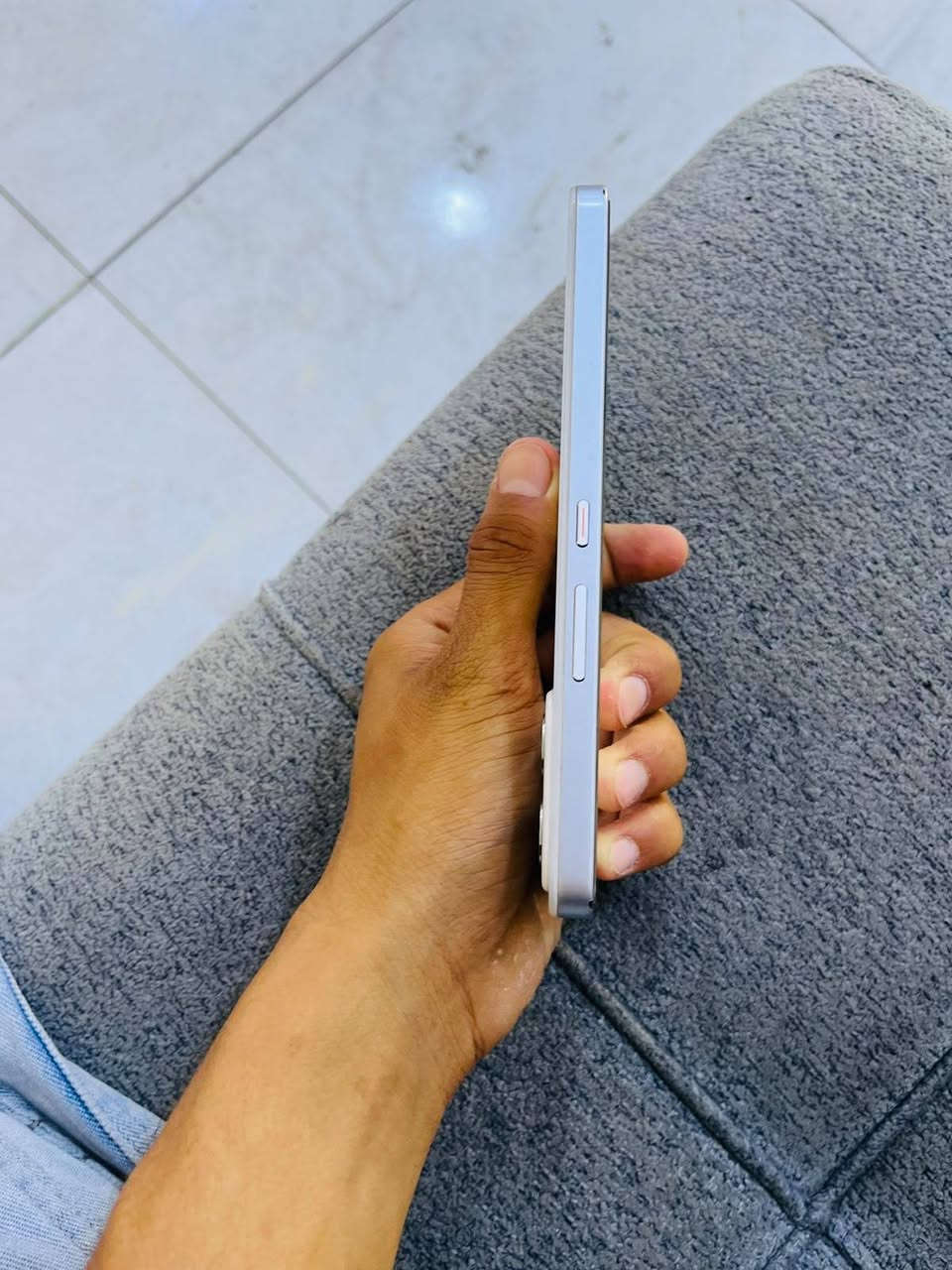 سلام عليكم تكنو بوفا 7 الترا 5g ذاكر 256 عشوائيه 12 + 12 بطاريه   6000 معالج دايمن سيتي 8350 التمت 120 فريم بغلب بالالعاب ببجي 120 فريم سعر 375 للطيبين 
مكاني بغداد *********** 
بيع او مراوس اب ايفون

