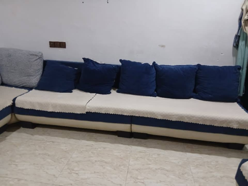 سلام عليكم ديوان 11 نفر نطيف اب 225 وبي مجال للاستفسار *********** مزاد لأخوين
