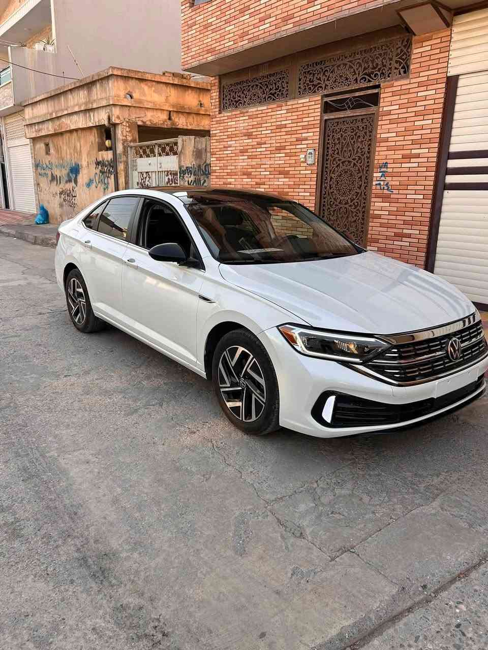 Jetta 2024 SEL premiu
نرخی ١٣٠ قفل دوو سویچی بیلادی ئیرباگ تەنها شان ١٢ هەزار مایل رۆیشتوە سێ پارجەو دوو پەڵەی بۆیاخە بێ ناوگرتن رادیتەر و بەوابە و پانکەی بیلادە بەدەنەو براکیت بیلادیە فولە فولە رادار پێش و پشت ئاوێنەکان کوشن سارد و گەرم خەزن پانۆراما ژمارە کاتی سێ مانگی لەگەڵە
رەقەم شانسی 3VWGM7BU4RM083984
ژمارە موبایل ***********
