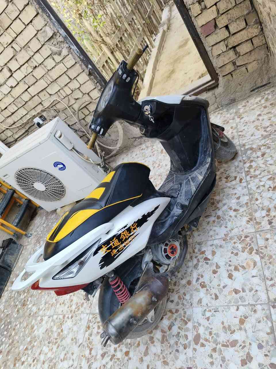 دراجة ثعلب للبيع الدراجة كاملة ما بيهة أي نقص مبدل بيهة فقط الصالنصة رياضي وبعد ما بيهة شي عل فحص ودراجة بيهة فقط مكاتبة الشراي يتصل ***********واتساب موجود السعر 475
