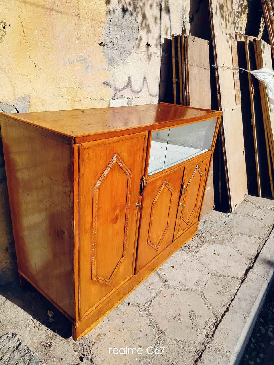 بوفيه متر ونص تزكام السعر 65الف نهايته للتواصل العماره حي النداء/***********
