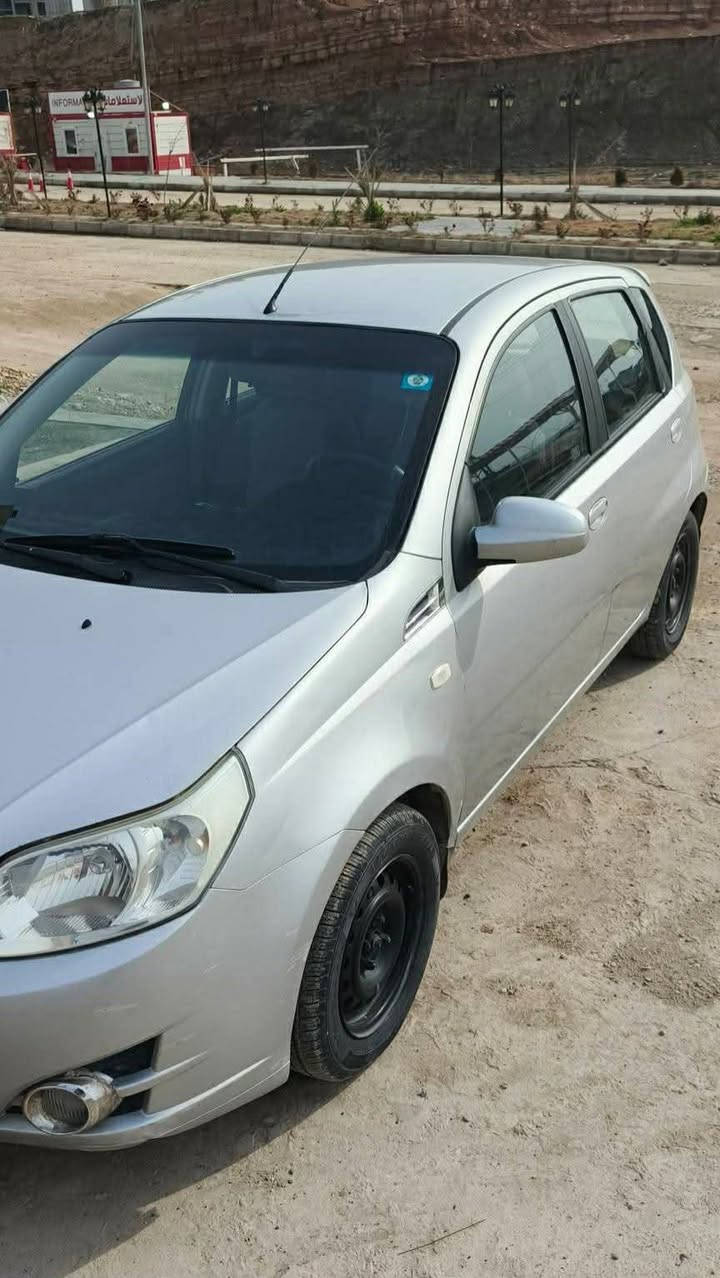 🚗 دايو جنترا 2009 للبيع 🚗
سيارة اقتصادية وجاهزة السيارة  سنوية بأسمي رقم 12 نينوى 
 * الموديل: 2009
 * المحرك: 4 سلندر (محرك سبارك - اقتصادي )
 * الكير: أوتوماتيك
  كير ومحرك شرط الفحص والجاهزية.
 ملاحظات : باب النفر وباب خلف النفر بي تعديل بارد موضح بالصور (بدون صبغ).
السعر والتواصل:
 * السعر : 62 ورقة بيها مجال .
 * المكان: [حي الفلاح ، ضفاف دجلة ]
 * رقم الهاتف: [***********]
