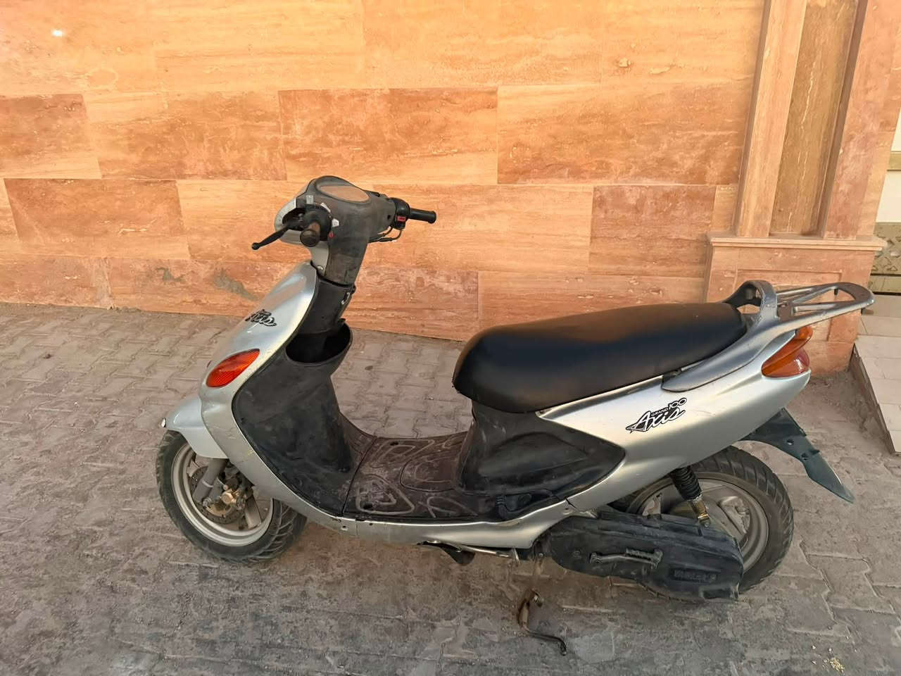 دراجه البيع دلفين***********
