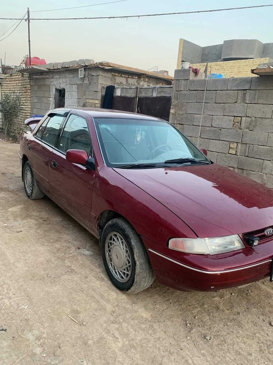 سلام عليكم سياره سيفيا للبيع موديل 93 رقمه بغداد مصبوغه الجماليه كير وتماتيك السعر خاص رقمي ***********
