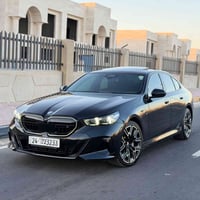 BMW 530i M-Package X drive 2024 وارد الأمريكي بدون صبغ  ماشية 40 الف م...