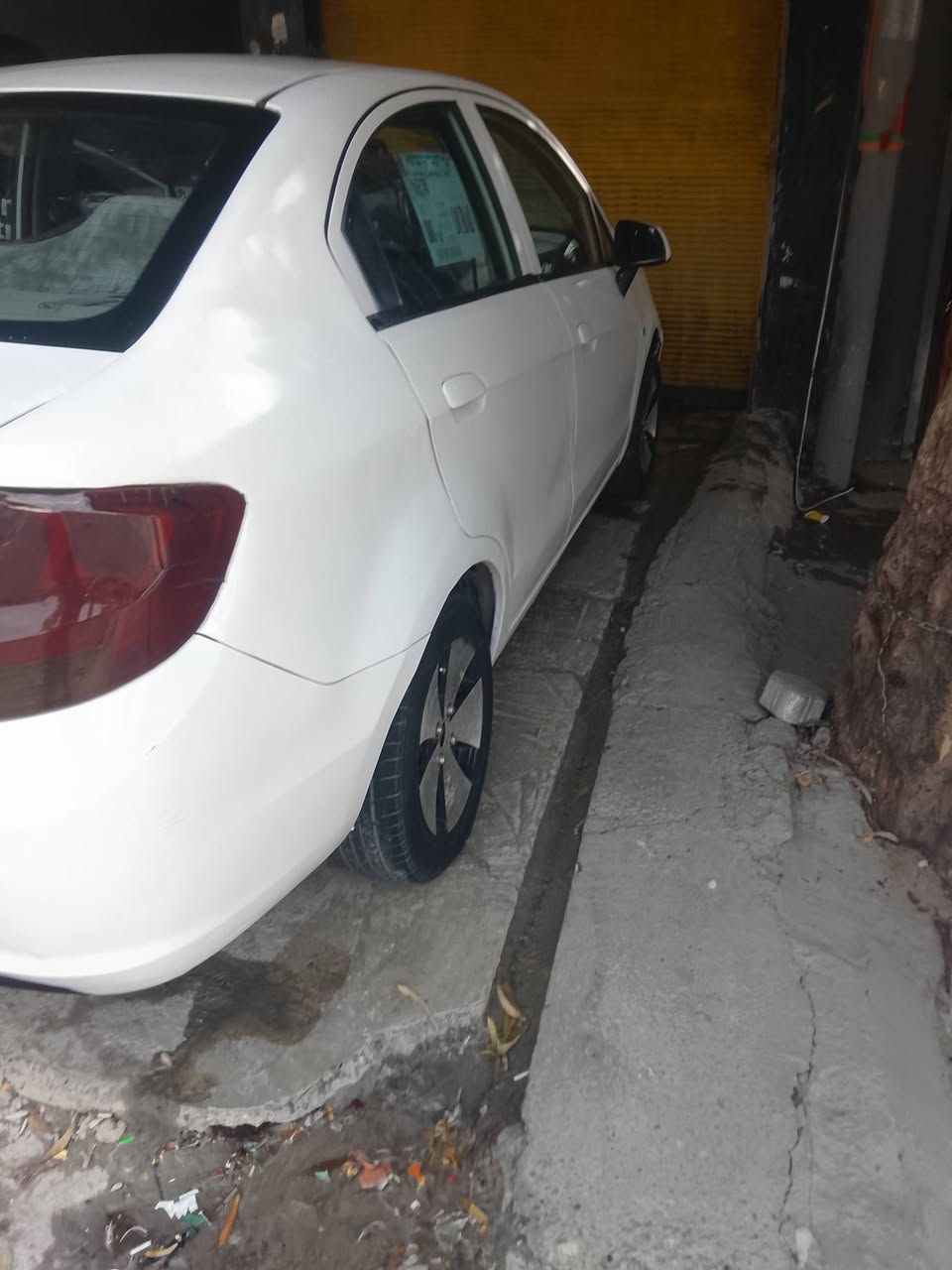 سوفريلت ٢٠١٢ فقط وكاله كير عادي سعر ٣١
اوبل ١٩٩٣ رقم دالي سنويه عضم عاج شرط تحويل سعر ١٣ 
رقم واتس اب ***********
