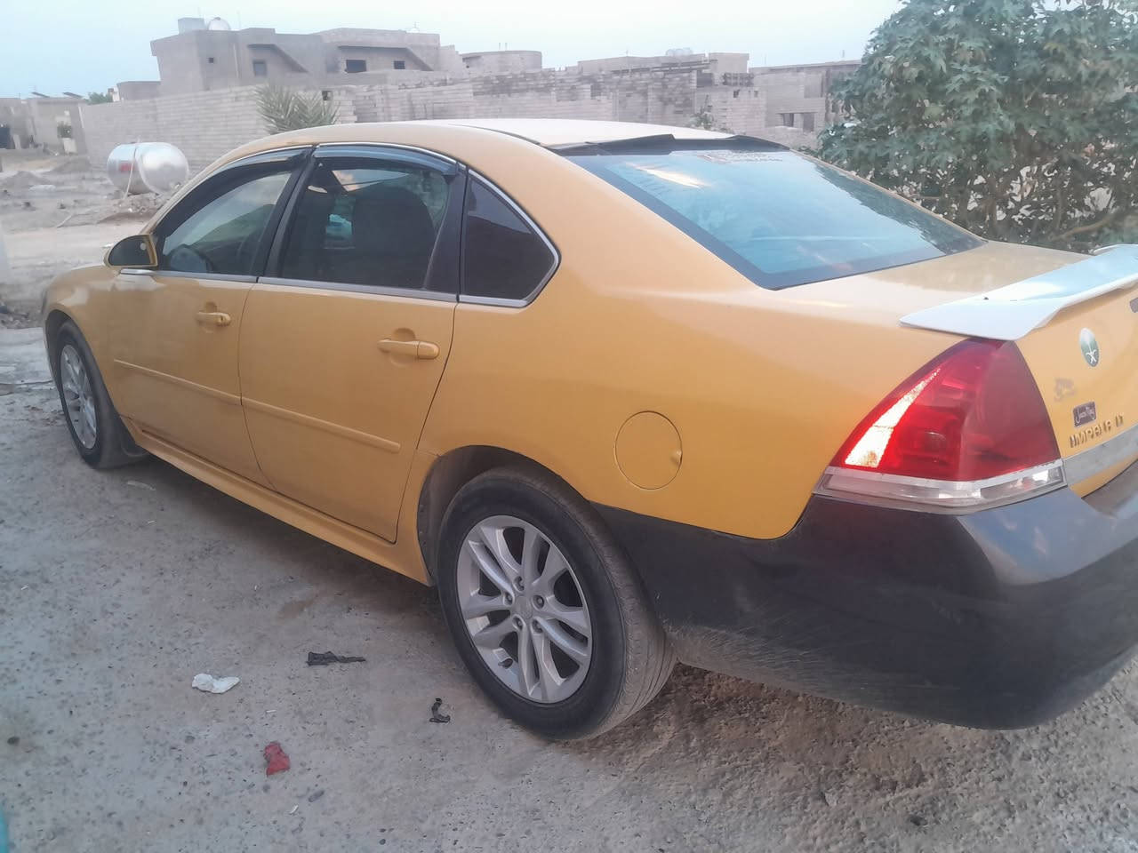 السلام عليكم امبال موديل 2010 رقم انجليزي نينوى للبيع مقفوله شاملغ بيها سياره جير محرك ظفير البارح شادها جديده للبيع مكان السياره تكريت 55 وبيها طقه مجال رقم الموبايل بو واتساب***********///***********
