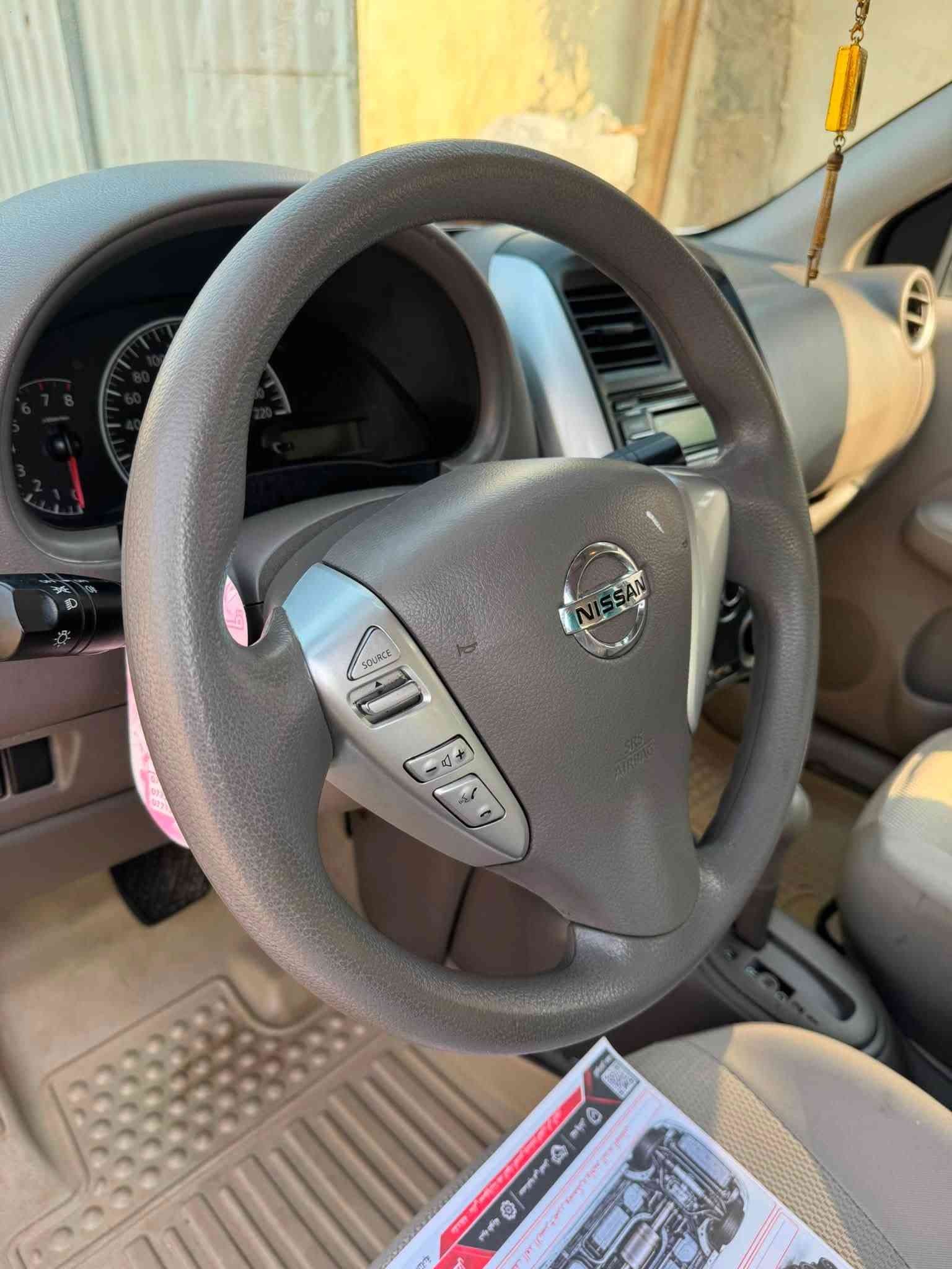 نيسان سني هندي بليته زرقاء موديل 19
ماشيه 82km
السياره مكفوله من الصبغ و التبديل فقط بارد بيهه بدون دواخل شاصي للغد كله كفاله سنور جديد مرفق بل منشور 
السياره جاهزه بدون نقص تخم تاير جديد +باتري 

السعر 93 

مكاني الزعفرانيه اربع شوارع //***********
