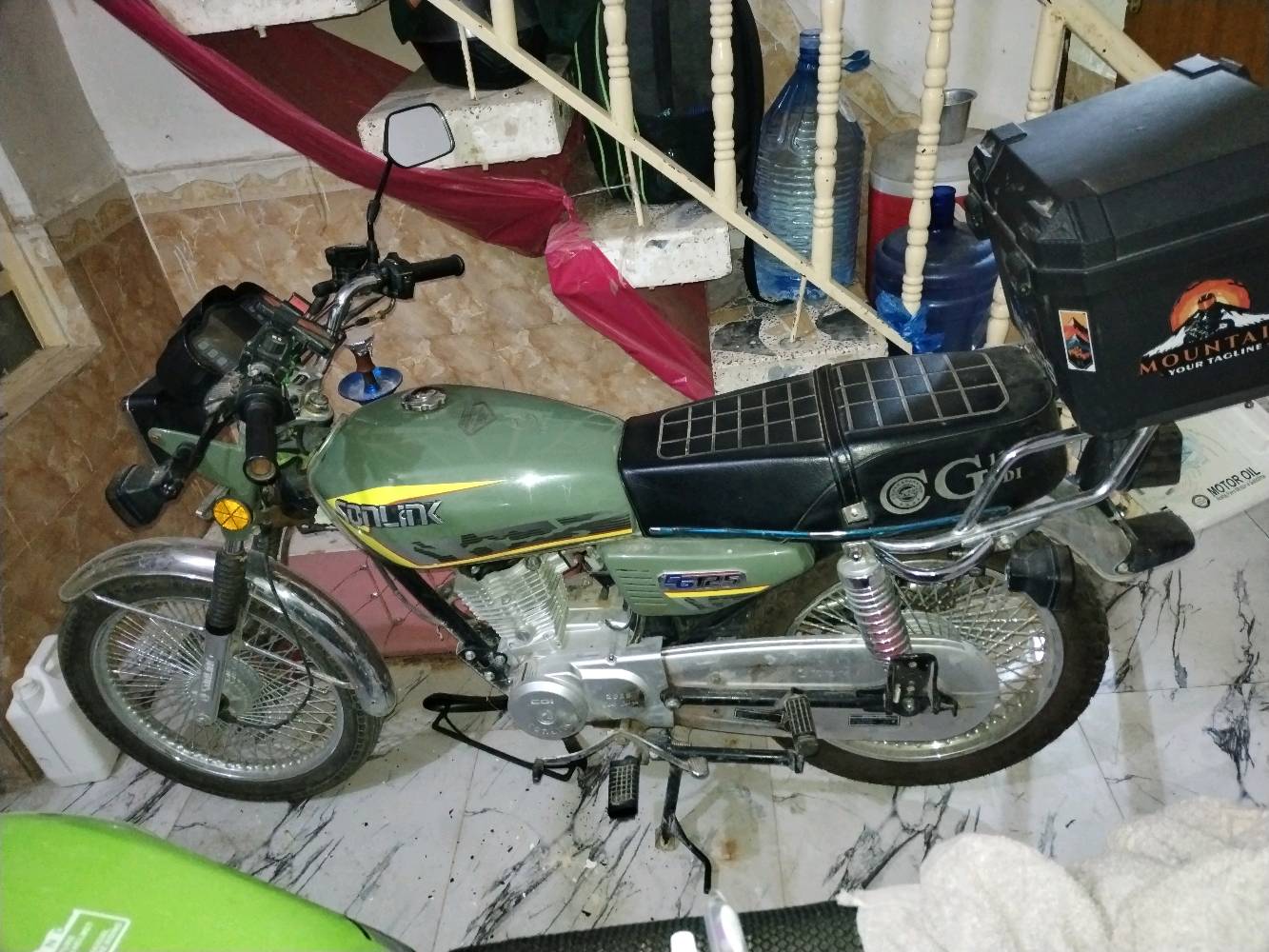 دراجه سونك مديل 25دراجه وضع الشركه امبدل بس التاير الوره الباقي كله شركه ما مشتغله دلفري الدراجه مضمومه اوراق اوراقه سكنر سعره 700او بيه مجال 