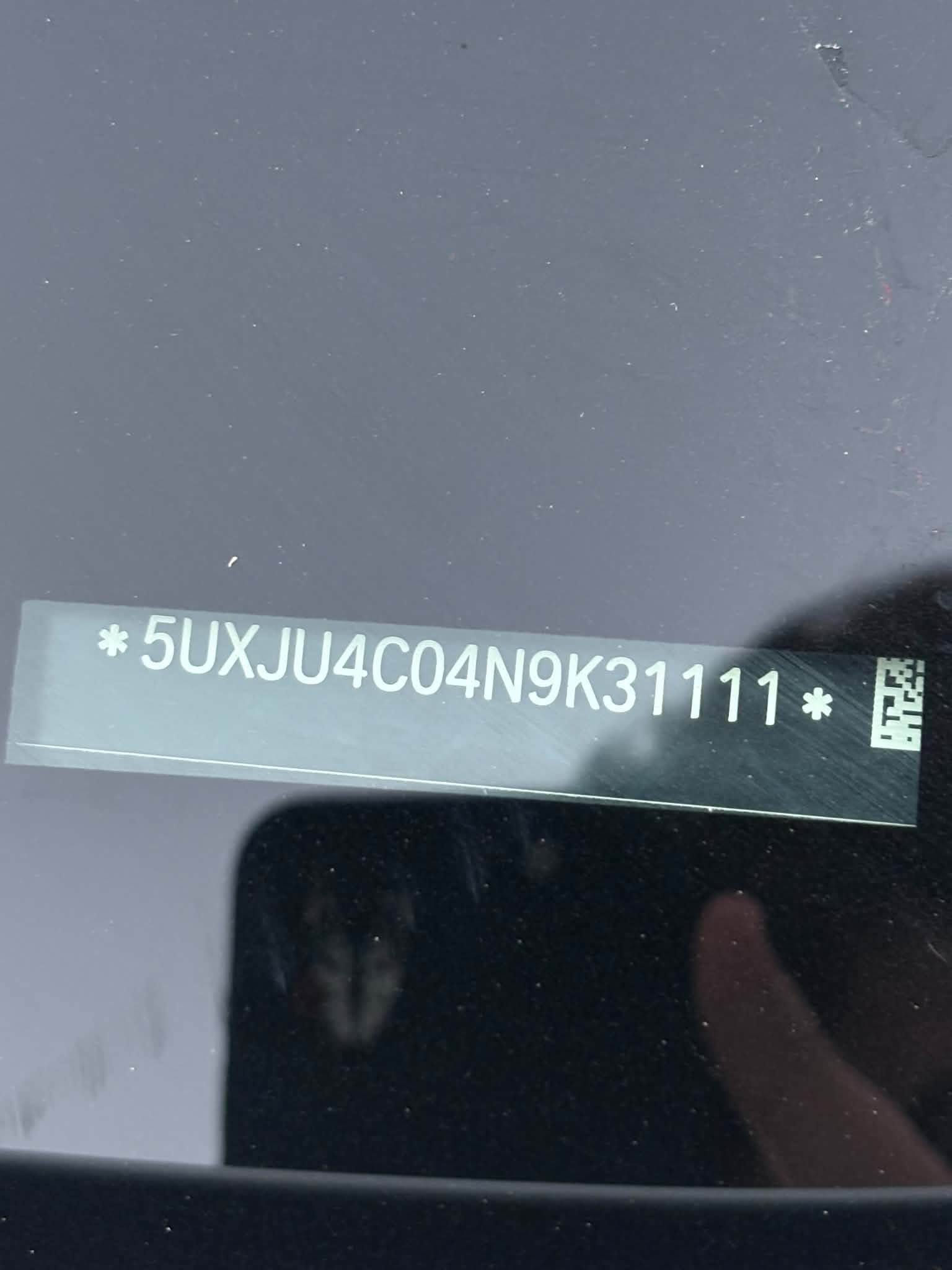 X5 M50 ٢٠٢٢ • ١٠٣ ألف كم • حادث باب