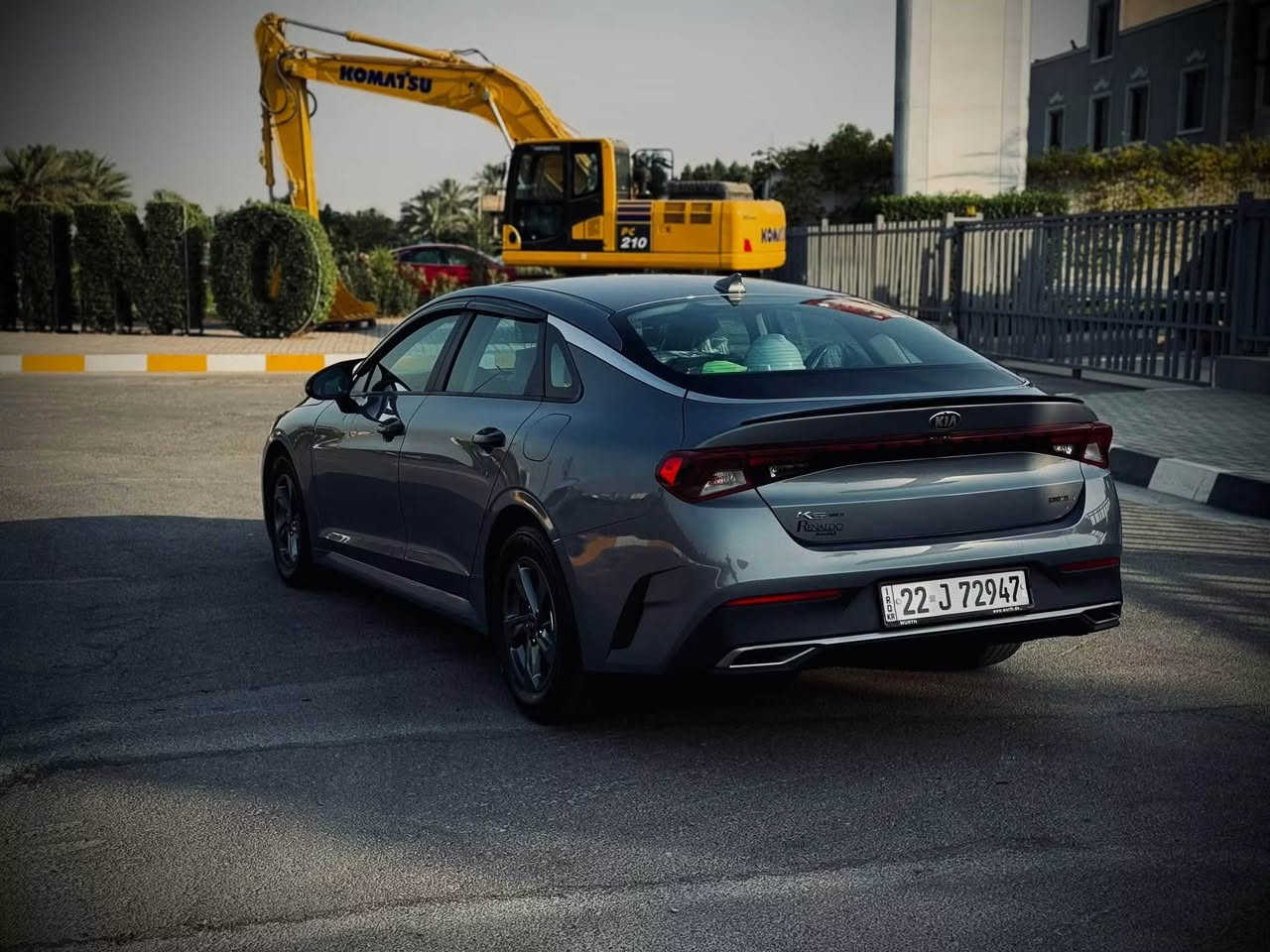 كيا K5  2021
(تحويل مباشر)
ضرر السياره سطحي
جاملغ والبنيد مصبوغ
شواصي لغود براكيت
راديترات كله مكفول
 حتى الدبه مال زراكات مواصله الضرر
((((((بدوووون ايرباگ))))))
هاند بريك بصمه 
رادار امامي
توقف ذاتي 
تحديد مسار 
اوتو هولد
درايڤ مود ٤ وضعيات
تبريد بيانو مناخين
يدات ابوب اسود
مرايا بات مان
اناره دشبول ليزري
سبويلر gt line
بنيد مغلف كاربون فورج
الجام كله مغلف عازل حراري
داش كام امامي خلفي بالسياره  
ارضيات كاربت  الاصليات وياها
باتري جديد ايسي ديلكو

(((السياره ماشيه58 الف ))) 

صور الحادث موجوده

السعر المطلوب158$ 

مكان السياره بغداد الكرخ 

للاستفسار ***********
متوفر واتس اب
