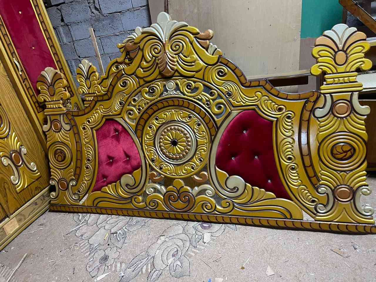 سلام عليكم غرفه للبيع السعر 350 العنوان كاطون رازي مزاد الريان الاستفسار اكثر واتس اب ***********
