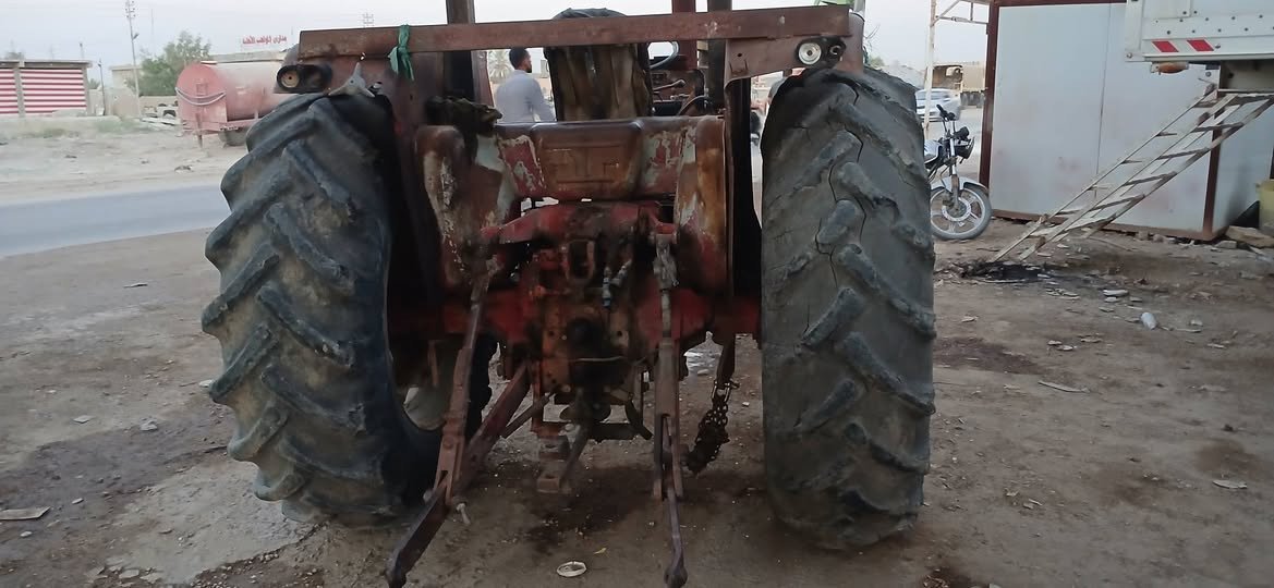 السلام عليكم
كاروبه عنترناش للبيع بدون مكينه مكفوله ماعدا المحرك بيه بخار  شغاله سلف بريك ما بيها 
السعر مليونين ونص وبيها مجال للشراي
للاستفسار 
***********
***********
المكان 
كربلاء / طوريج
اخوان ابيع هل الموجود كلشي ما اعرف بيها
