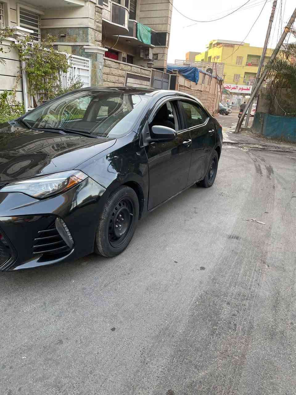 كورلا 2017 LE
ماشيه 155ميل 
السيارة بأسمي تحويل ثاني يوم هزه جديدة
السونر مرفوق بـ المنشور 
📍بغداد البلديات ***********
السعر 95ورقة
