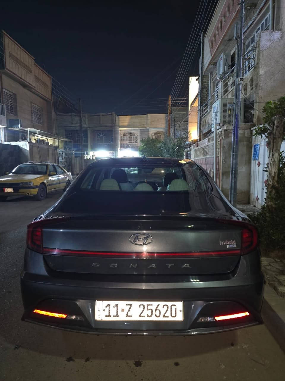 🚗 للبيع: هيونداي سوناتا هايبرد 2023

🔹 الموديل: 2023
🔹 الفئة: Blue هايبرد
🔹 اللون: سيلفر
🔹 الوارد: أمريكي 🇺🇸
🔹 الممشى: 86,000 كم
🔹 الموقع: بغداد
🔹 المالك: صاحب السيارة مباشرة

✅ السيارة بحالة جيدة
✅ الهايبرد والمحرك والقير يعملون بصورة جيدة
⚠️ توجد آثار بسيطة من ضربات البَرَد على القمارة/السقف، وهي ظاهرة بشكل خفيف.
❌ لا توجد أضرار كبيرة.

💰 السعر: 24,500,000 دينار قابل للتفاوض بالمعقول

📞 للاستفسار والتواصل:
***********

للجادين فقط، والمعاينة في بغداد. الفارس, صلاح الدين
