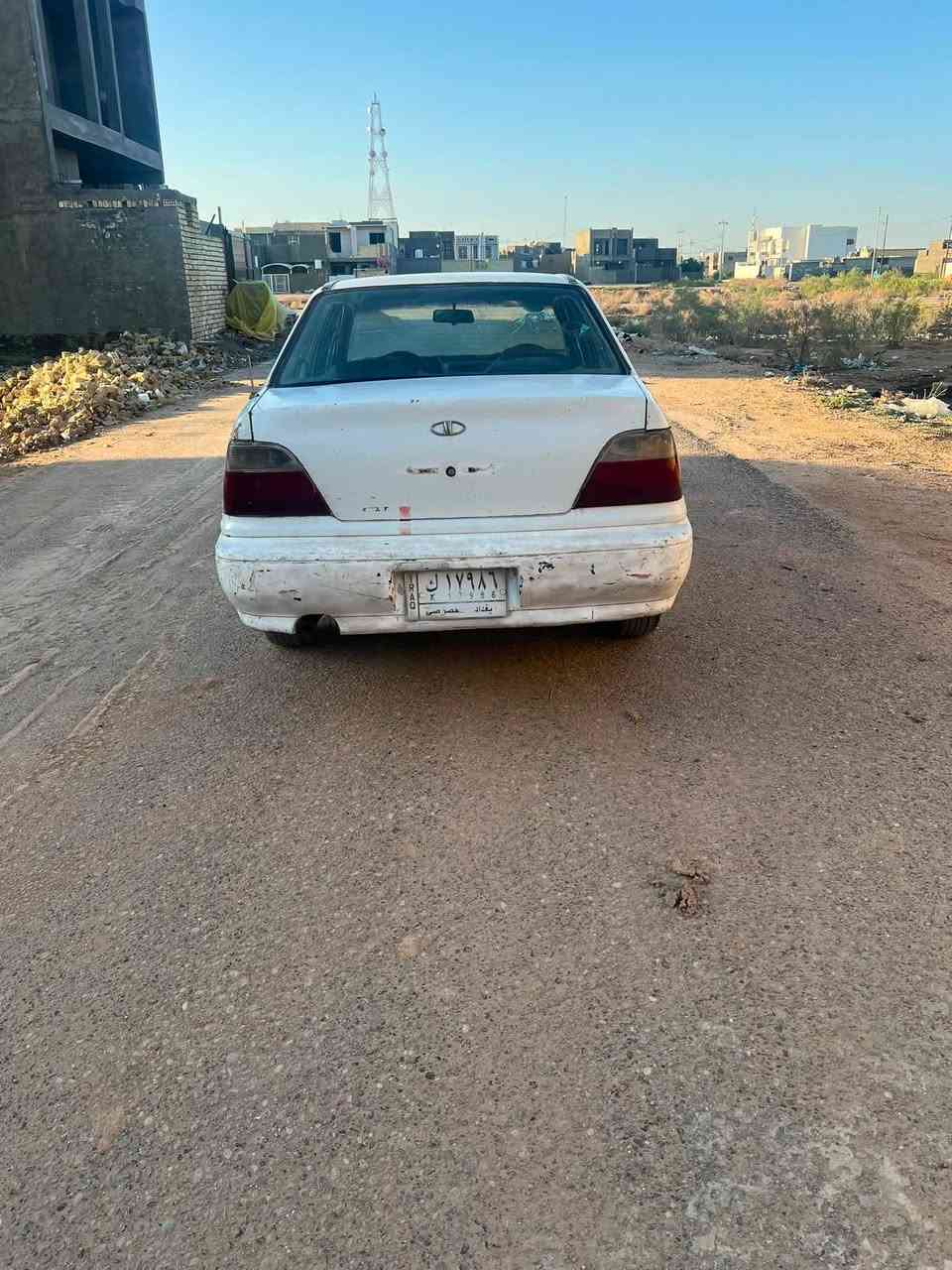 دايو سلو موديل ٩٤ رقم بغداد 

مسمكره وجاهزه للصبغ السعر 20 وبيها مجال 
***********
