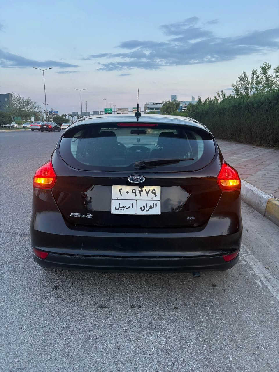 فۆرد فۆکس ٢٠١٧ سەیارەکی جوانو گەنجانەیە ٣ پارچەی سبوغە بۆنیت چاملغ لای سایەق دەرگای سایەق يیرباگ سوکان سیستەمە بێ ژۆرێ بەشەرت تەبرید لە سلۆری مەکینە ٢٠ مەرغوب ٤ پستن سەیارەکی جاهیزو جوانە شوێن هەولێر بەناو کردن بە شەرت غرامە ١٤٩٠٠٠٠ لەسەرە پاش مەعامەلە بۆت دەگەرێنمەوە *********** أربيل, العراق

