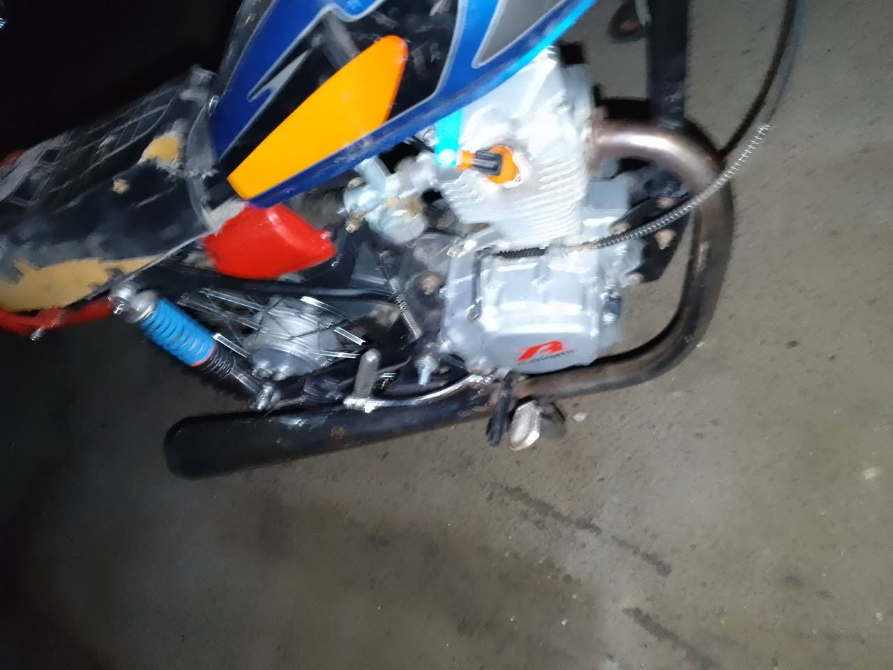 لبيع 250بيه مجال بيه نقوصات كشن وستان دراجه خير من الله
لا تبخير لا تنقيص مكينه خير من الله اكفله سرقه وعشاير 
***********
