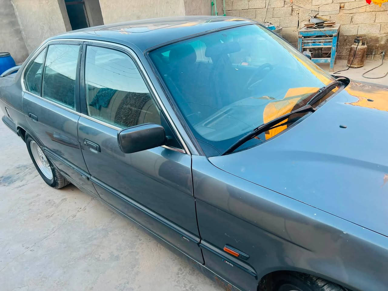 اللهم صل علئ محمد وال محمد BMW موديل 1992  حجم 525كفاله  كير اوتماتيك   مابيه اي نغص تبريد ثلج تخم تاير مكينه مسكر   لا تنقيص ولا تبخير  كهربائيات مابيه اي نغص  +تشغيل عن بعد سياره خير من الله رقم صلاح الدين أنكليزي  تحويل ثاني يوم مكاني بغداد النهروان سعر 60 مجال متواجد خاص  وهاذ رقم تليفوني***********

