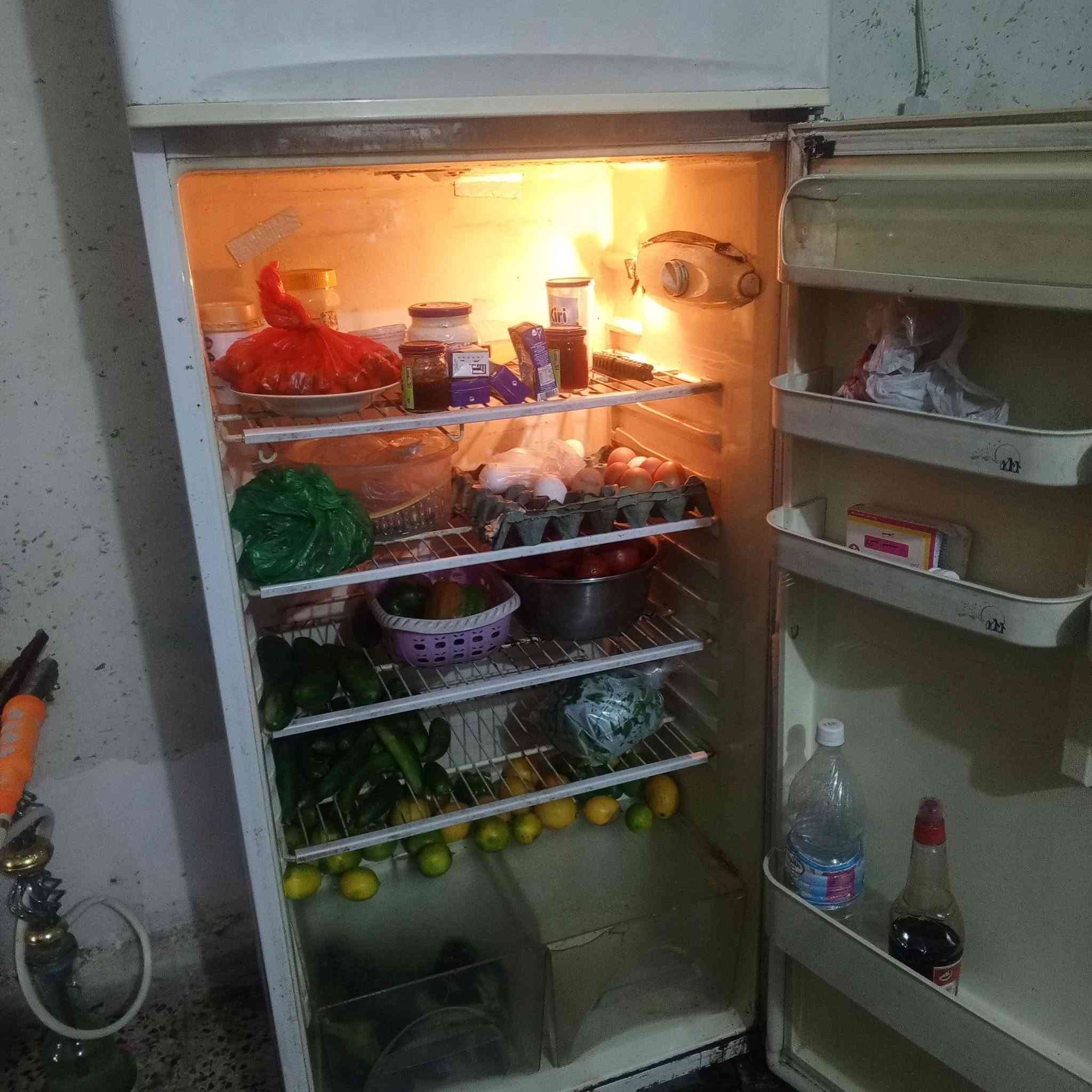 ثلاجة للبيع 30قدم تجميد البطن تبريد ضعيف السعر 70 وبي مجال حك الجية للتواصل واتس اب ***********
مكاني البياع الاعلام
ثلاجة للبيع 30قدم تجميد البطن تبريد ضعيف السعر 70 وبي مجال حك الجية للتواصل واتس اب ***********
