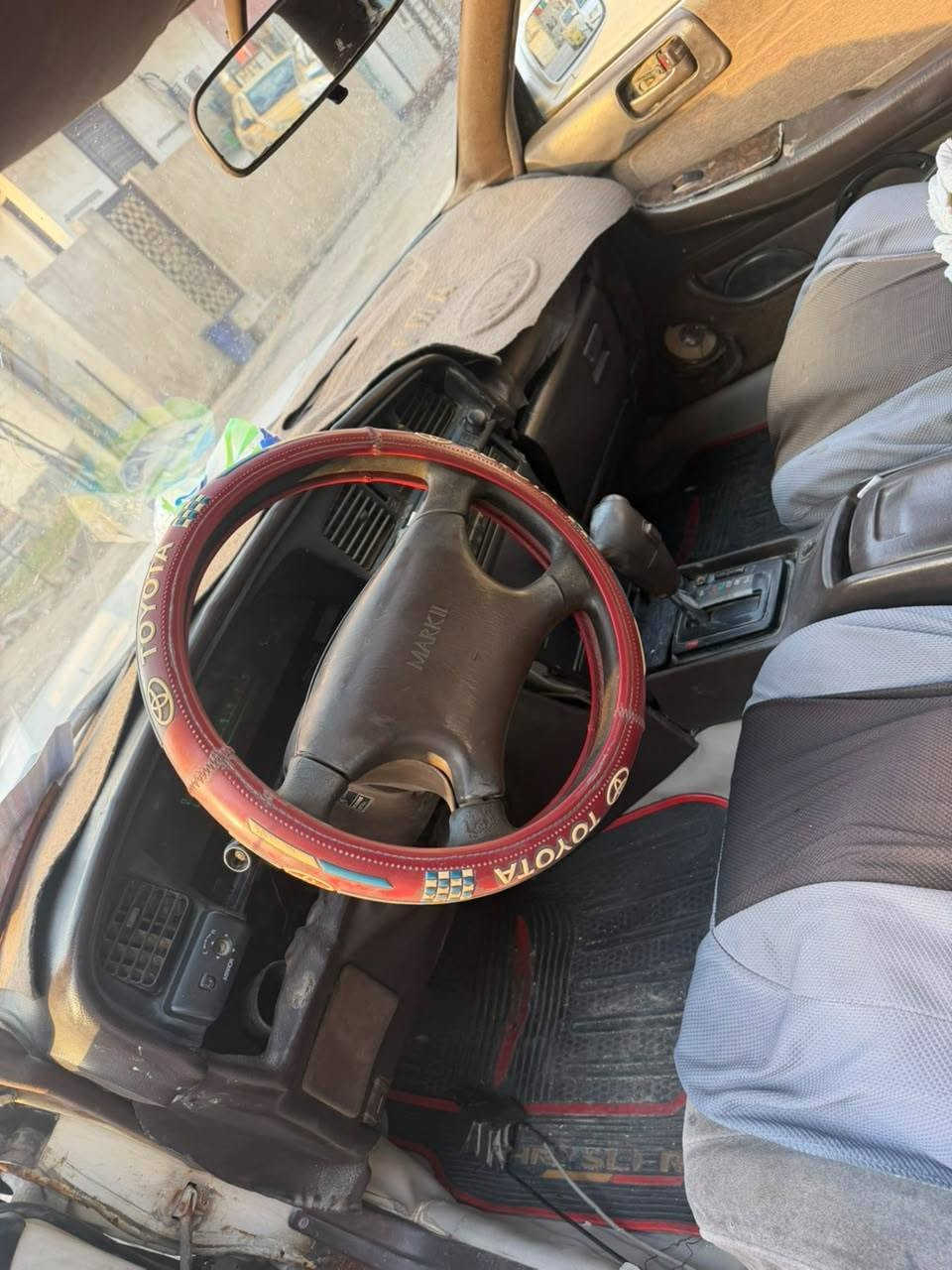 سلام عليكم مارك كصيف كفاله من كص ومن نقل جذه سعر25وبيه مجال ***********مكانه البصره
