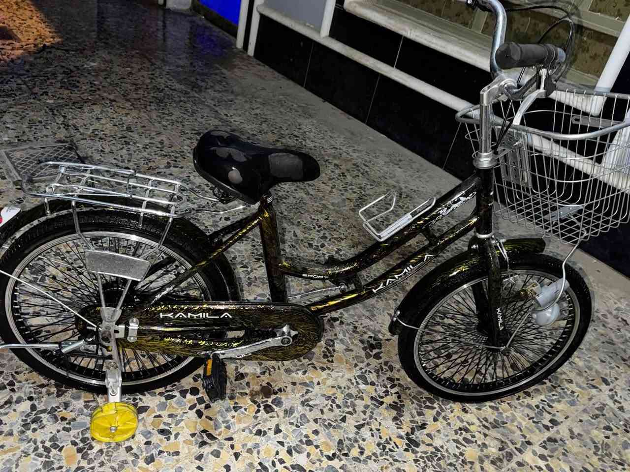 110 بي مجال حك جيتك ومن عيوني
مكان بصرة الزبير حي صحفين 
***********
