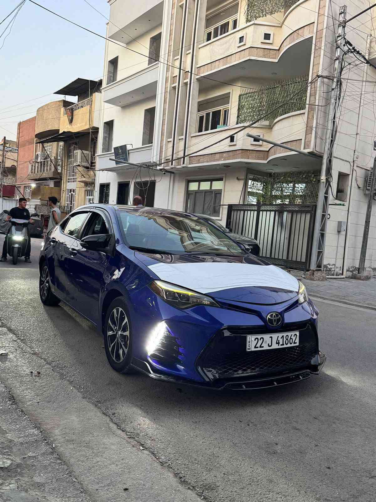 كورلا 2017 se رقم اربيل بسمي هزه سنويه جدد بدون صبغ بدون تبديل بدون ارباك بيها بارد فقط ماشيه 100 الف ميل كشنات جلد  بجم لد ويل كب 4 دسك شفتات بالستيرن 
مكاني بغداد الشعب ***********
السعر 118 بيع او مروس
