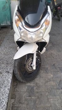 هوندا PCX