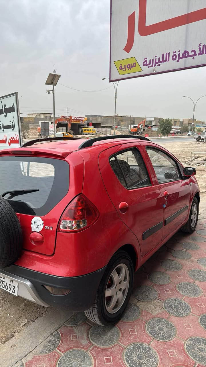 جيلي باندا كروز موديل ٢٠١٣
كير اوتماتيك مكينة ٤ سلندر سياره نضيفه وجديده كلش مكفوله من الصبغ 
 كله بلادي وجديد
حدادية جديدة دبلات امامي خلفي جديد
كهربائيات كلها شغاله 
 رقمها بابل خصوصي الدولي باسمي شرط مداور ثاني يوم 
هزة وسنوية قبل شهر جديدة 
سونار السيارة مرفق بالصور 
نقصها تبريد غار فقط 
السعر 51 وبيها مجال 
مكاني النجف  / الكوفة 
‏‭***********
