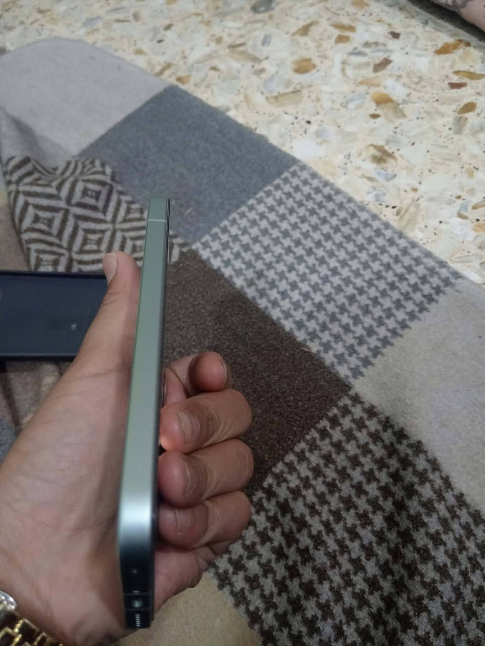 بوكو X8 برو • ذاكرة ٥١٢ • رام ١٢