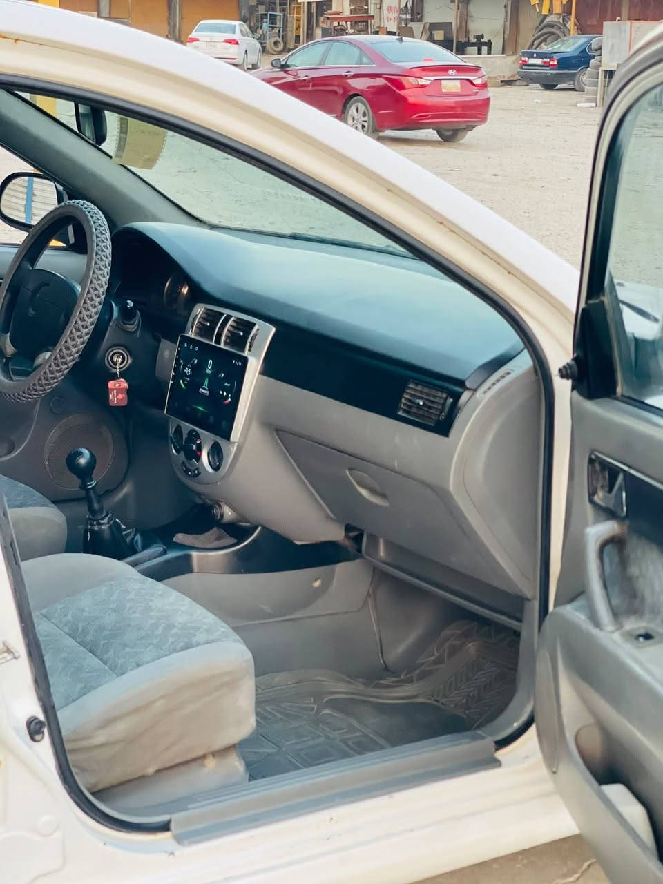 البيع اوبترا مديل 2004 وارد خليجي كير جديد محرك جديد تخم تاير صدره كله جديد المامي والخلفي تخم تاير دواخله جديده 
منكشنات وبطاين ودشبول 
كهربايات كله شغاله 
بيه تلكيطات خياسات 
وهاي السياره كدام العين 
العنوان بغداد الوسفيه ناحية الرشيد 
السعر 42قفل
هاتف ***********
***********
