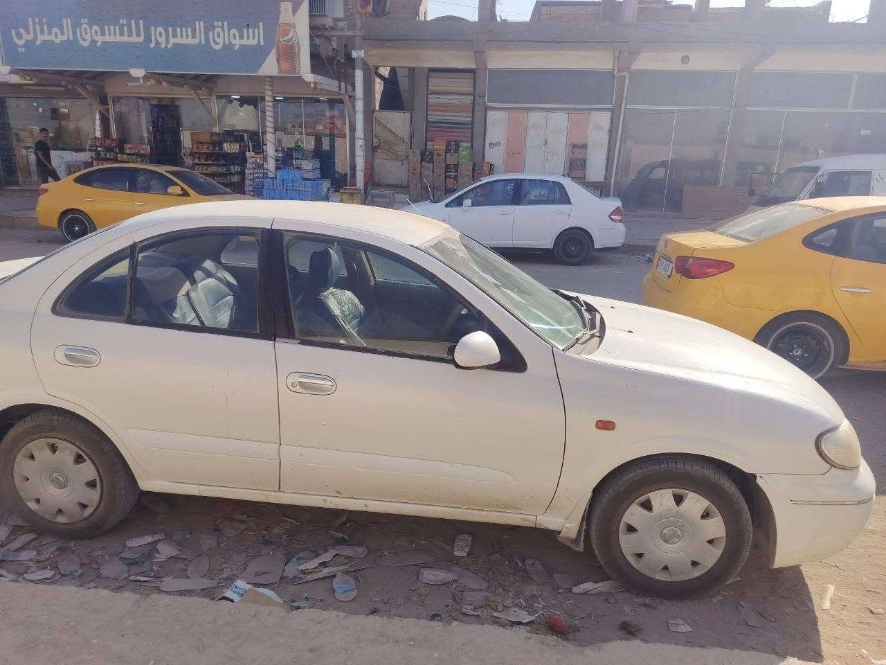 للبيع نيسان صني ياباني 2008✅
سيارة باسمي 
 قبق اسود
بيها اقل الشبر بالجنطه
سعرها 85$ ورقة و بيها مجال 
مكان ديوانيه
تلفون ***********
