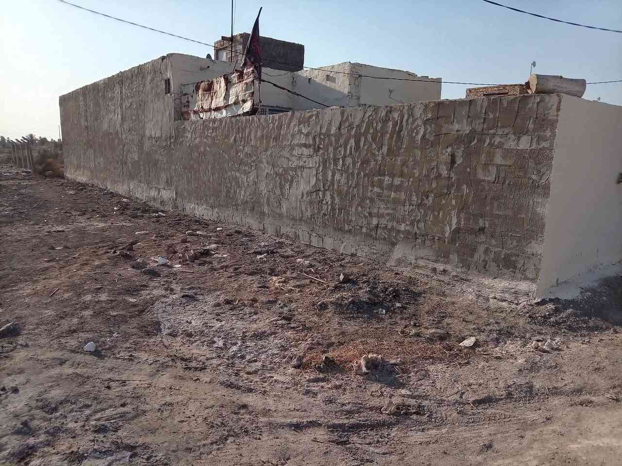سلام عليكم بيت زراعي سند 25المساحه 265يحتوي على غرفتين وصاله وبراني ومطبخ  وطارمة جبيرة وحديقة، البيت قريب ع شارع 4 بيوت عن الشارع 
العنوان: ديوانية، قضاء الدغارة، نزلت زبيد التفاصيل اكثر الاتصال ع هذه الارقام
***********
***********
