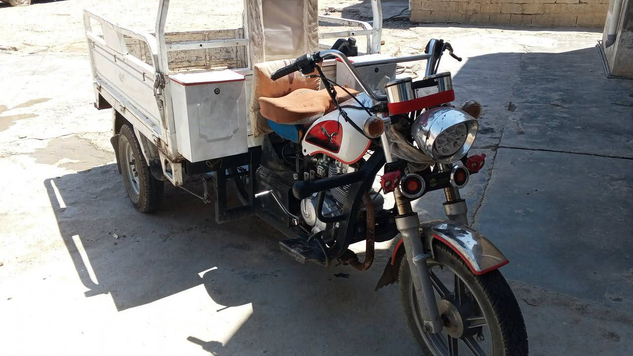 السلام عليكم ستوته للبيع موديل 21محرك 23 كل شغال سلف هندر اگلوبات صوت ناعم اقتصاديه مالت جناي اوراق جنوبيه مكان جلولاء سعره مليون 50 ارد فقط اتصال  ***********
