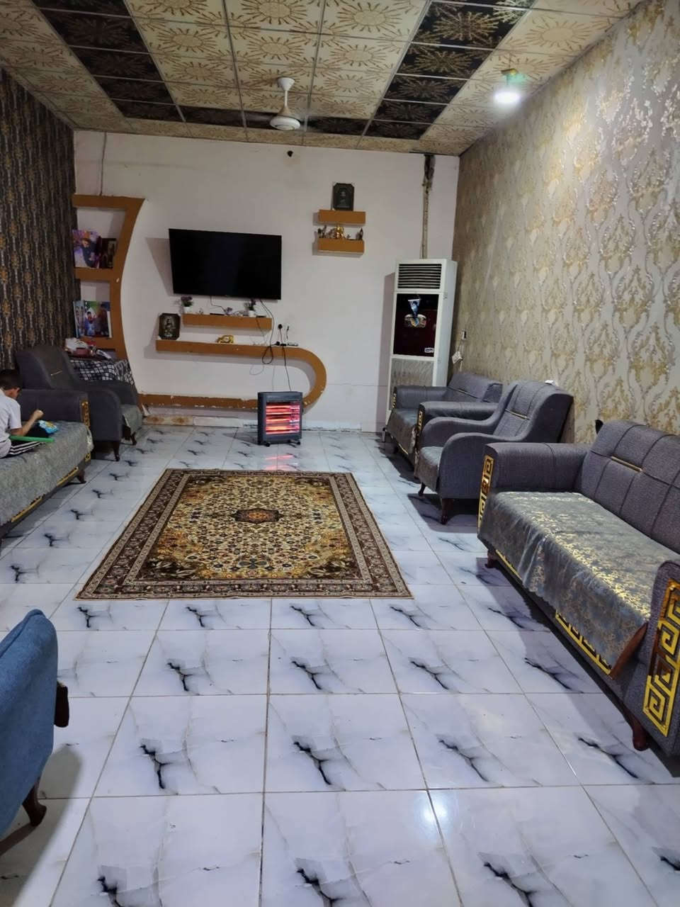 بيت • ١٥٠م • جزيرة الفيروزية