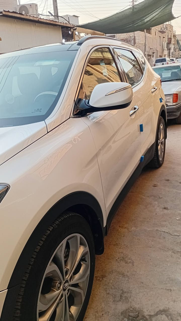 السلام عليكم
سيارة هونداي سنتافي موديل ٢٠١٣ رقم بغداد للبيع فول مواصفات ثلاث قطع تبريد بصمه مري شفط فول تحكم شغال كشن السايق كهربائي ٧ راكب السيارة فور ويل مانع انزلاق فول بنوراما نضام نزول منحدرات مثبت سرعه السياره بيها صبغ شوي من باب العبري ونص الباب الخلفي وشوي من الجاملغ الخلفي السعر ١٤٠ وبيها مجال
للتواصل *********** اتصال وموجود واتساب
