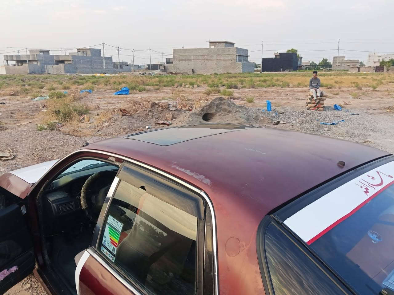سلام عليكم عندي هاي النسبوشي لبيع مديل ٩١تنتة شرط التحويل رقم  السيارة ديالى مكان السيارة ديالى ناحية السعدية السيارةخير من الله محرك كير صدر ولكشر كدام عينك ولداخل السفسار علة الرقم مكلف بلنشر ‏‪***********‬‏

