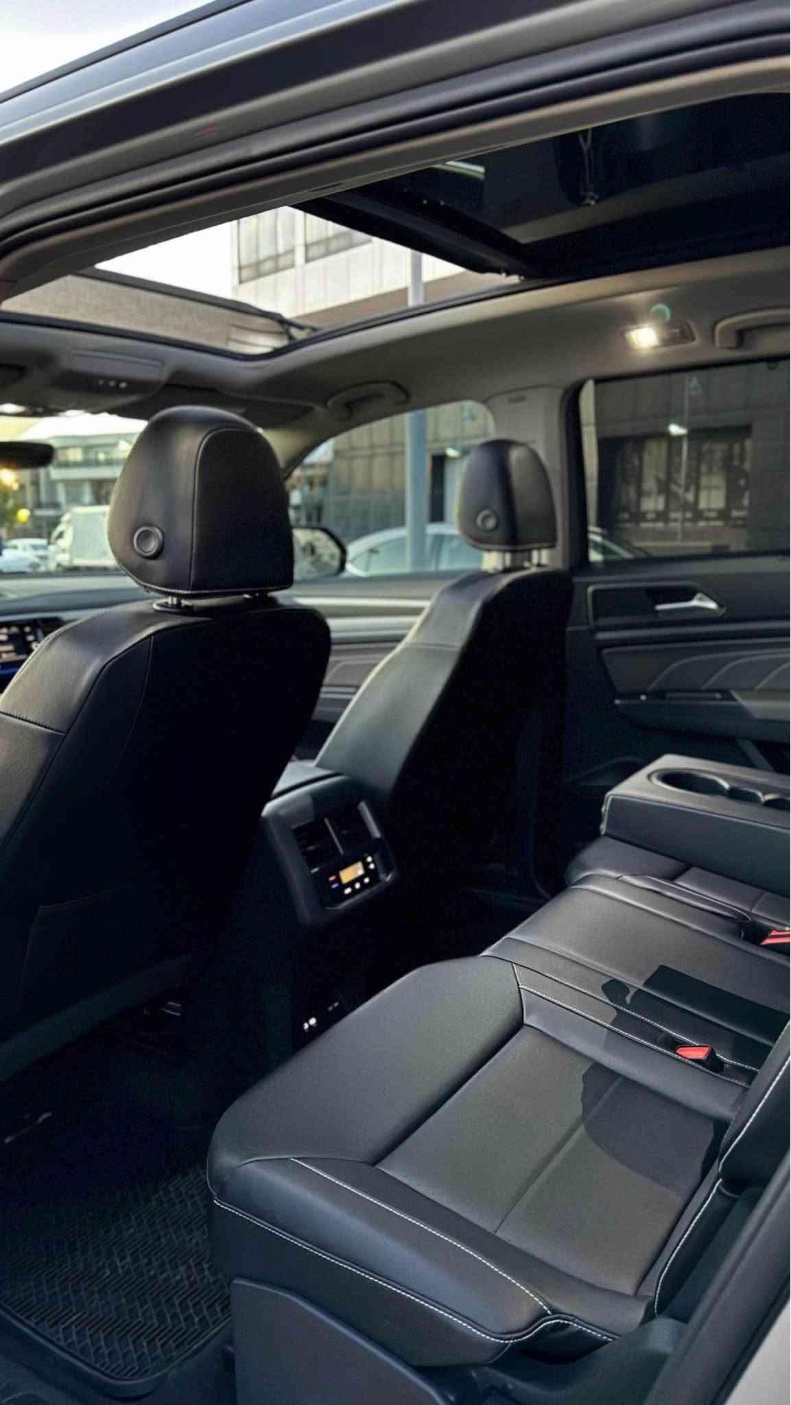 أطلس ٢٠٢٣ • VR6 ٣.٦ • ٤٠ الف مايل