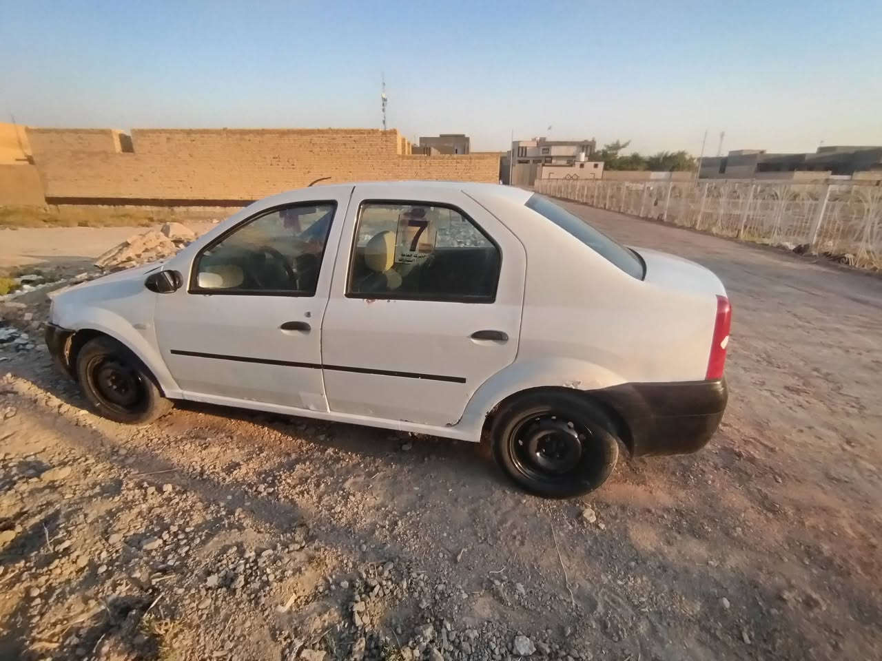 رينو لوكان موديل 9 محرك گير تبريد حداديه كهربائيات كلهن شرط بدون ضربه.سنويه لل31 هزه جديده ارقام جديده مكان السماوة السوير  السعر 33 ترهم مراوس الرقم ***********
