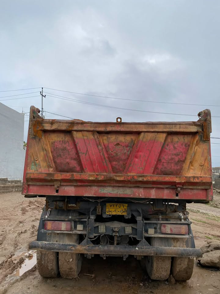 DAF.CF85 موديل /2002
حجم محرك 430بمب نوزل مجموع برينه
كير محرك اكسن شاصي تحويل ضبخ بشرط
سعر١٧٠$ مجال
***********☎️

نص مكتوب في الصور:
- TAWIK
- Iraq