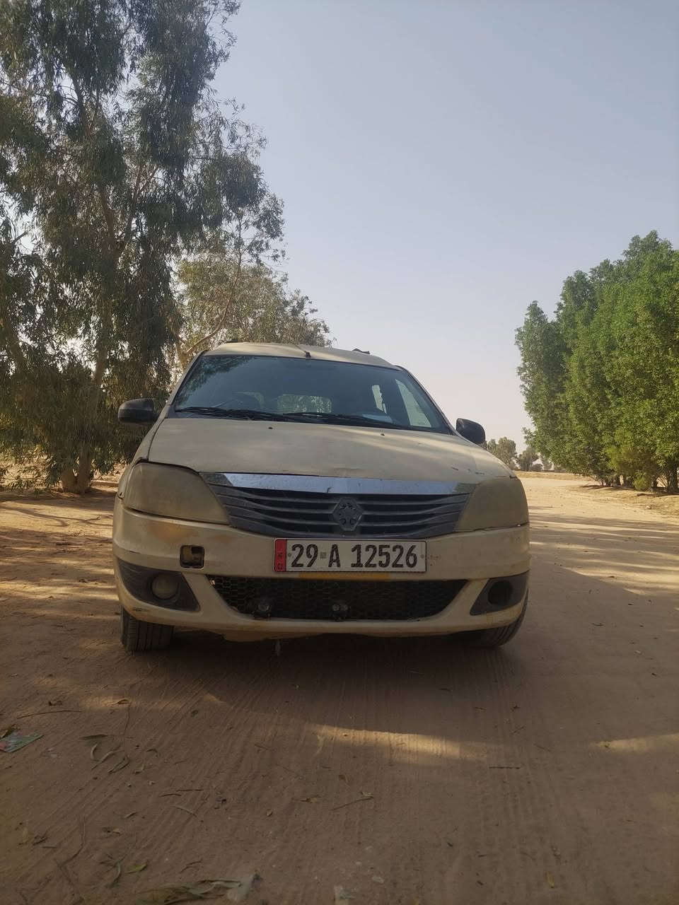 رينو لوجان • ٧ راكب • رقم واسط