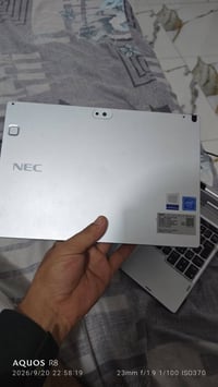 حاسبة • نضيفه ٩٥٪ • AQUOS R8